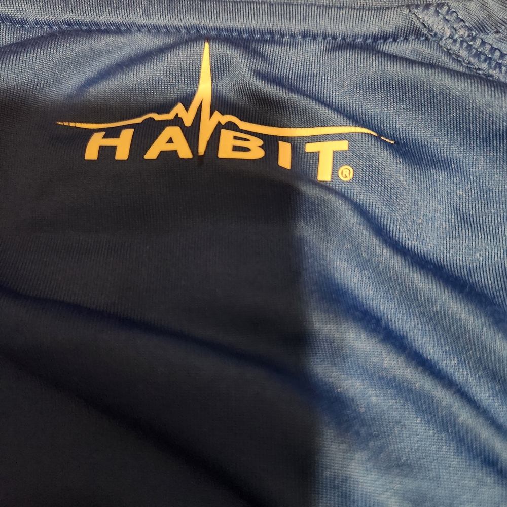 Habit Men's Ocean Blue Rash Guard - Picture 2 of 9